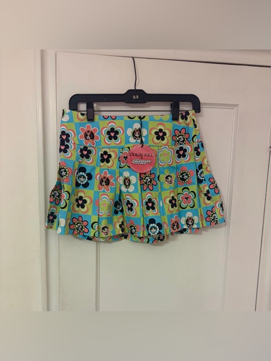 Dolls Kill Dresses & Skirts - NWT - DOLLS KILL X THE POWERPUFF GIRLS POWER OF THE FLOWER MINI SKIRT
- S or M